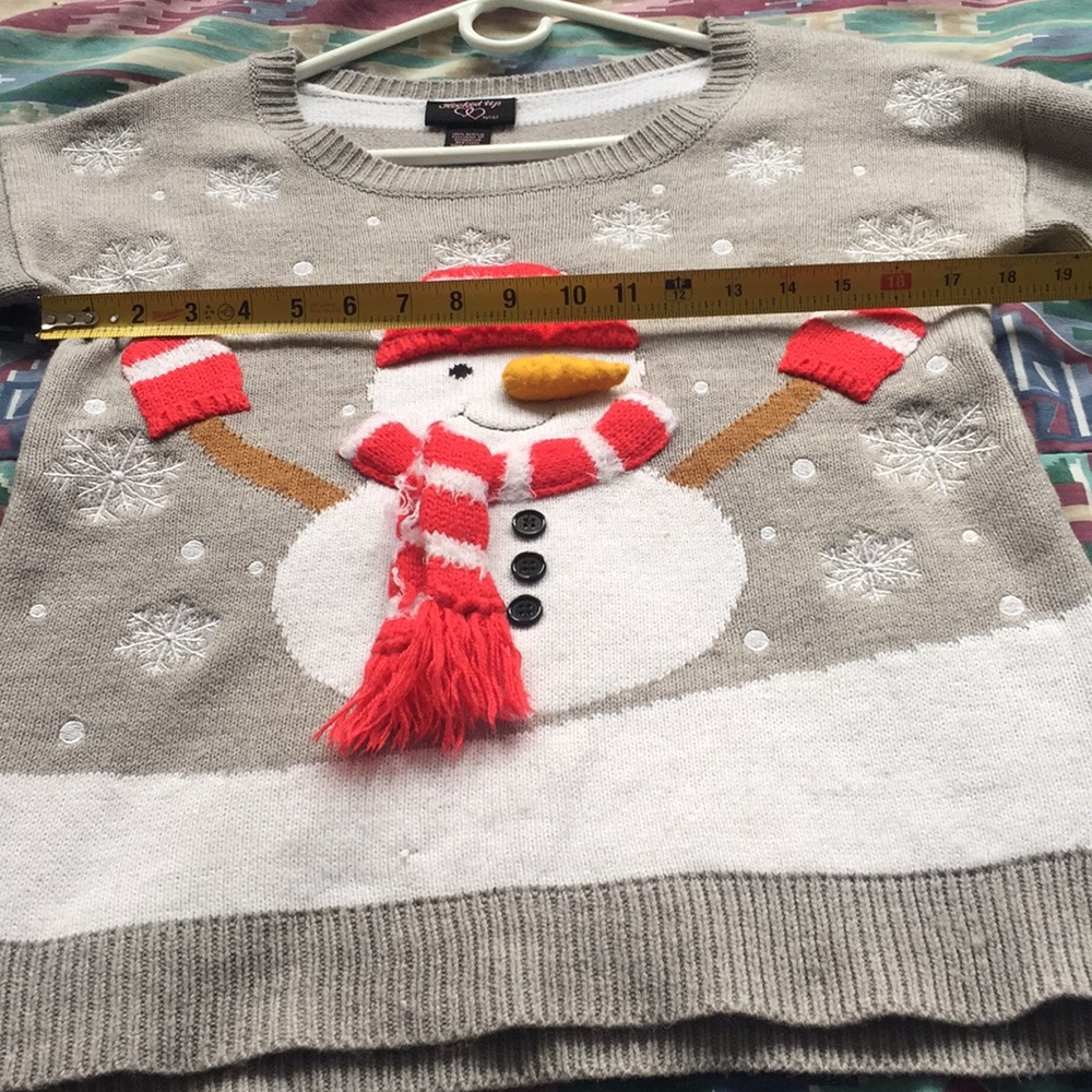 Sweater - Picture 3 of 8